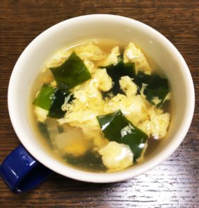 卵とわかめのスープ